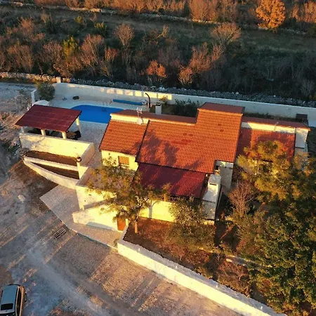 Stone House Pridraga