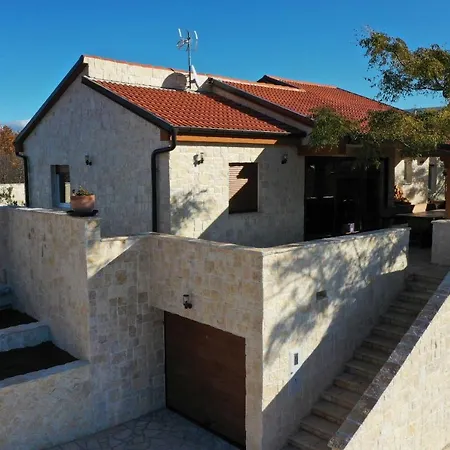 Stone House * Pridraga