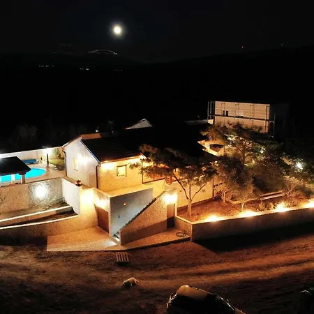Stone House Βίλα *