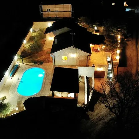 Stone House *